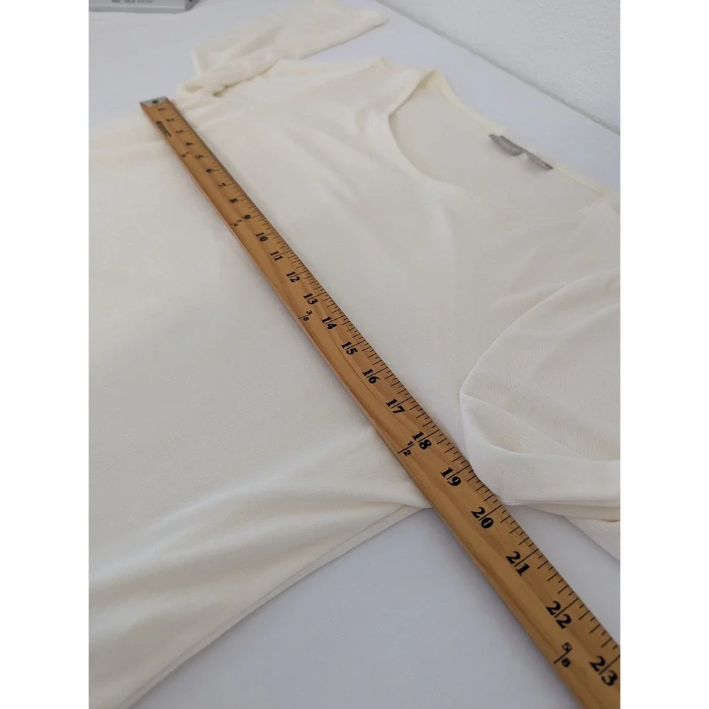Chico's Travelers Tunic Top Womens 2 L Cream Pleated Asymmetrical Hem Minimalist - Picture 6 of 8